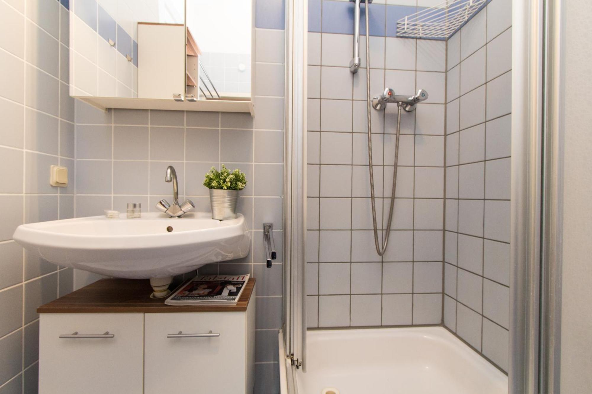 Apartmenthaus Hietzing I Contactless Check-In Viena Exterior foto